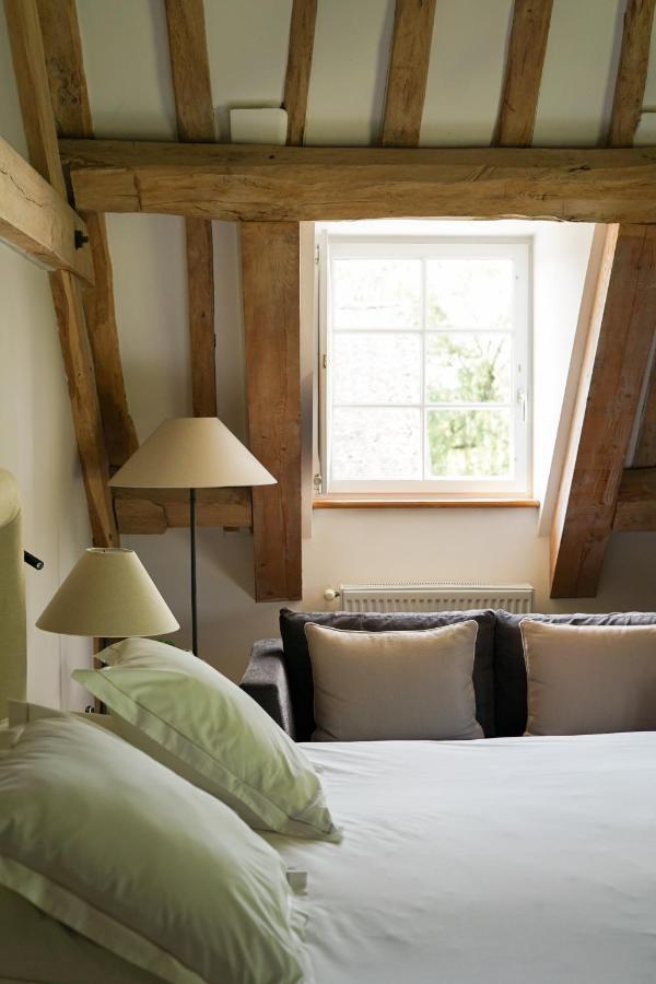 Hostellerie De Levernois Exteriör bild
